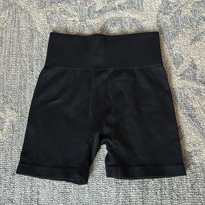 OQQ shorts
